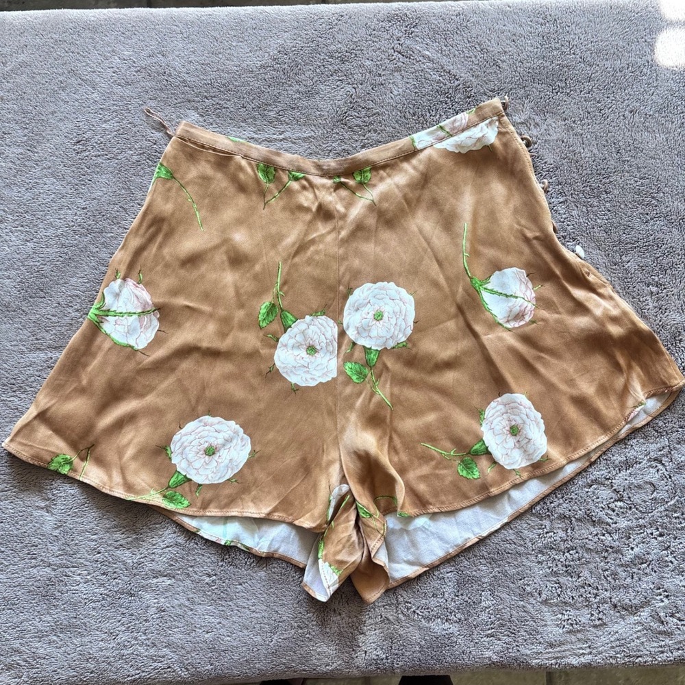 Maeve Anthropologie shorts Floral  Brown Caramel Size 4
